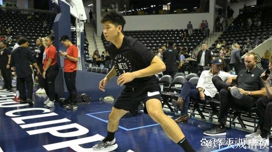 麦凯恩砍下30分助76人击败篮网,崔永熙发展联盟贡献3分 麦凯恩砍下30分助76人击败篮网,崔永熙发展联盟贡献3分